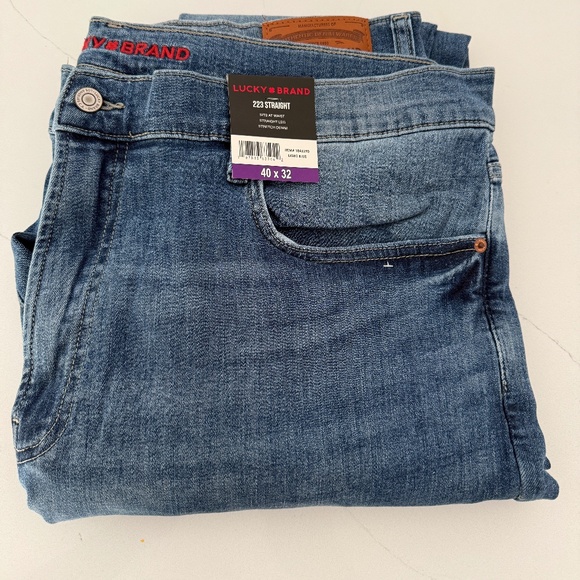 Lucky Brand Men's Med Denim Jeans 221 Straight Leg 40 x 32 NWT Straight Leg - Picture 1 of 6